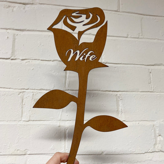 Wife Rose - Rustic Garden Sculpture